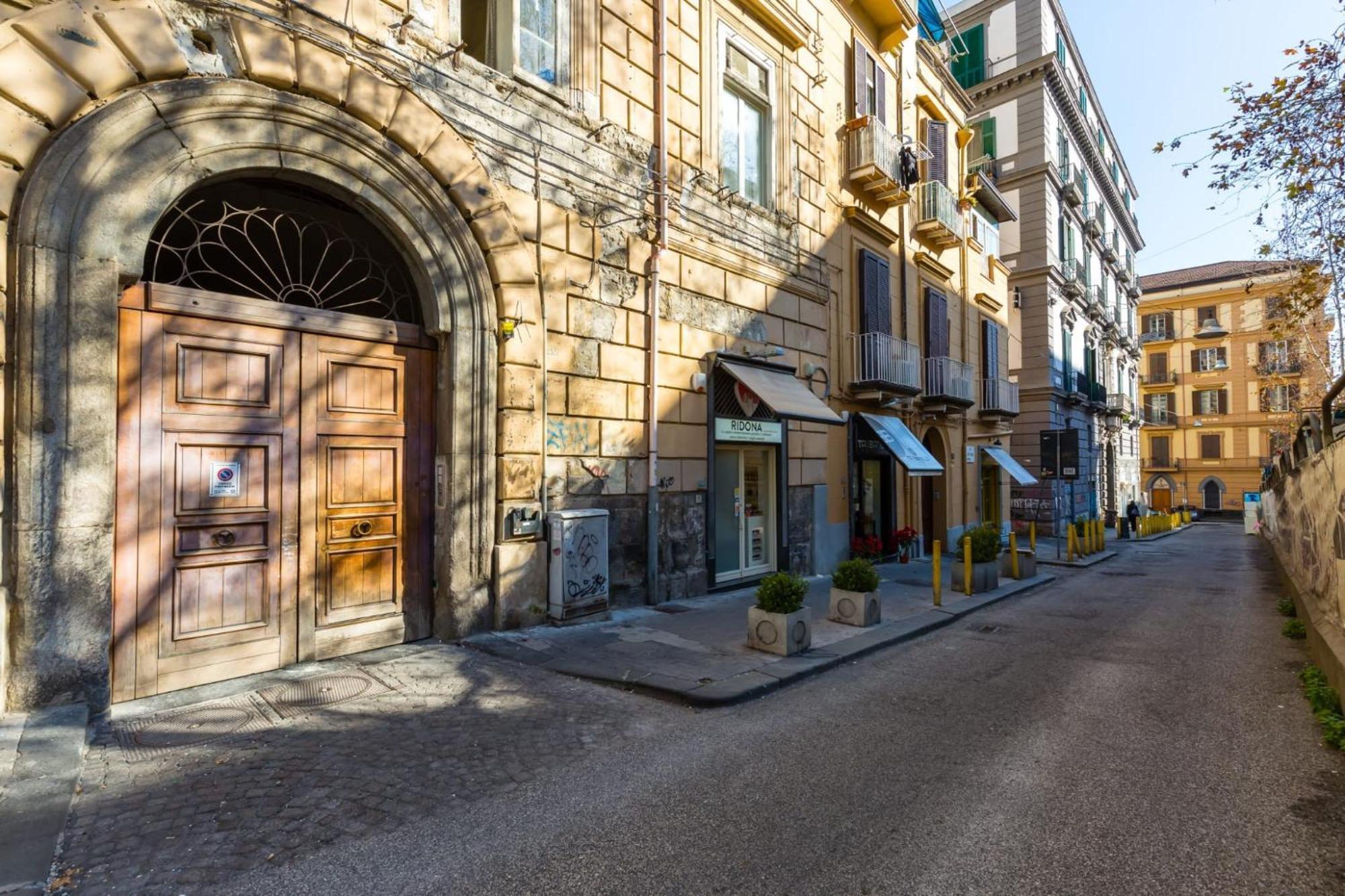 Appartement Le Radici Di Parthenope à Naples Extérieur photo